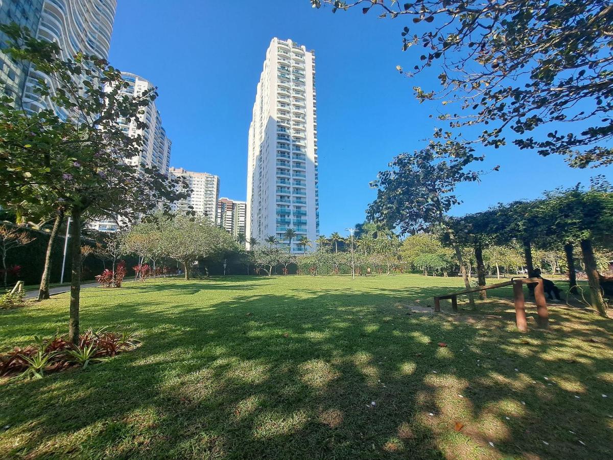 Quarto Privativo Em Apto Barra Com Vista - Com Anfitriao - Rio de Janeiro — Photos 3